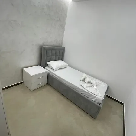 Comfy Mali Robit شقة دراس